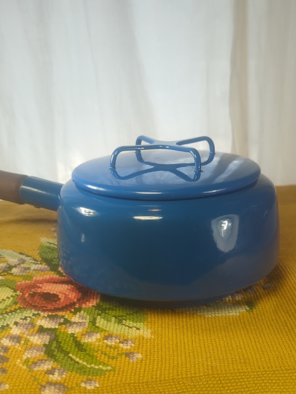 Dansk kobenstyle fondue pot sauce pot with lid
